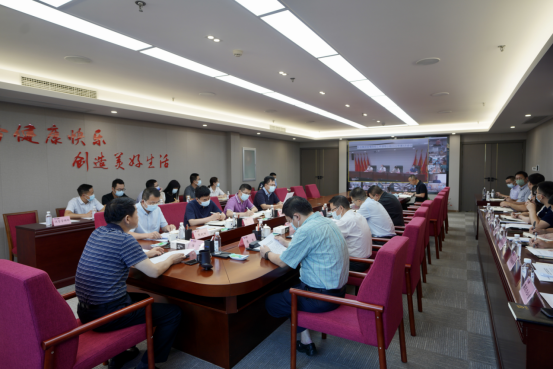 四川尊龙凯时集团召开疫情防控工作领导小组2022年第3次会议 集团党委书记、董事长、疫情防控工作领导小组第一组长任丁主持会议并讲话